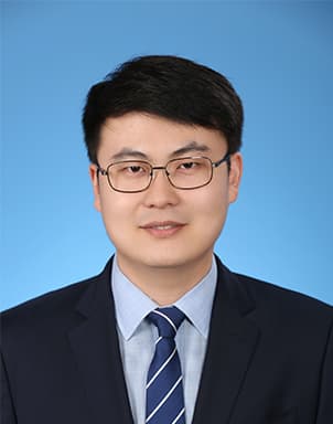 Portrait of 甘霖